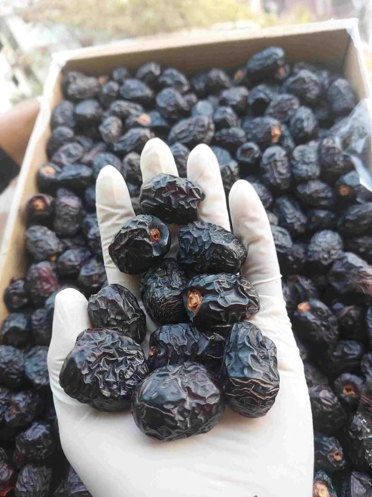 Premium Madina Ajwa Dates - Thumbnail